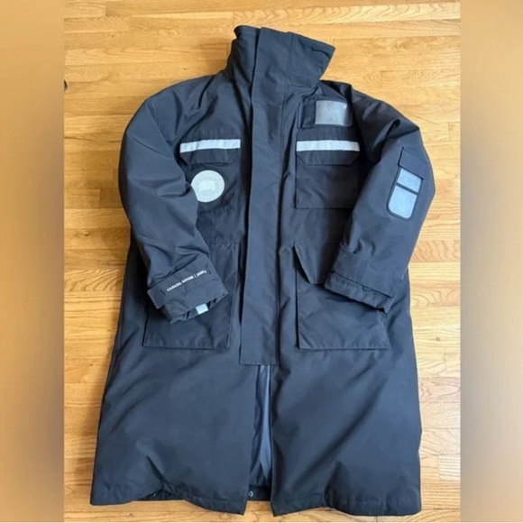 Canada Goose x juun.j Expedition Parka - Picture 3 of 6